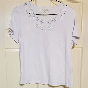 Jane Ashley White Lace Accent Spring TEE  SIZE M